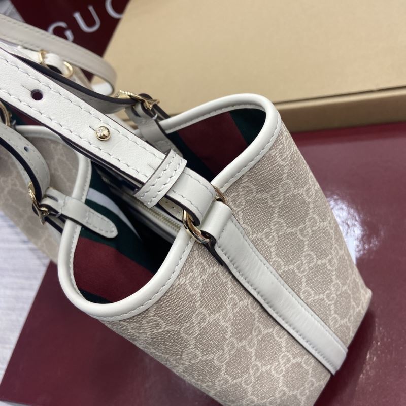 Gvc*1 tote bags